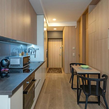 Deluxe River View Apartment By Polo Apartment Каунас Экстерьер фото